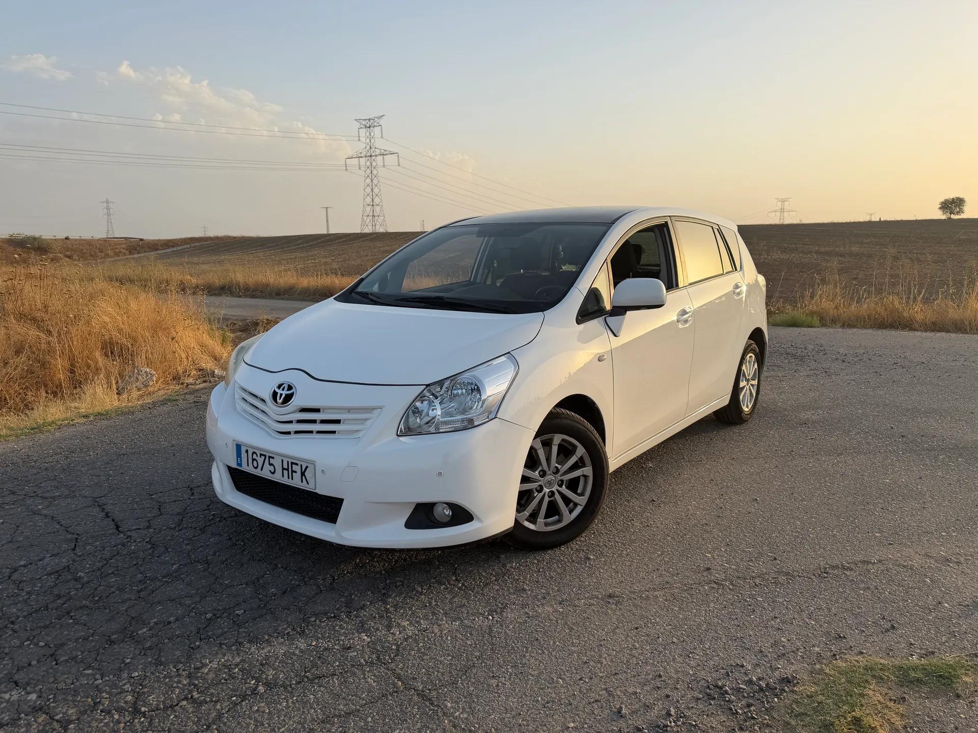 Toyota Verso 2011 de segunda mano