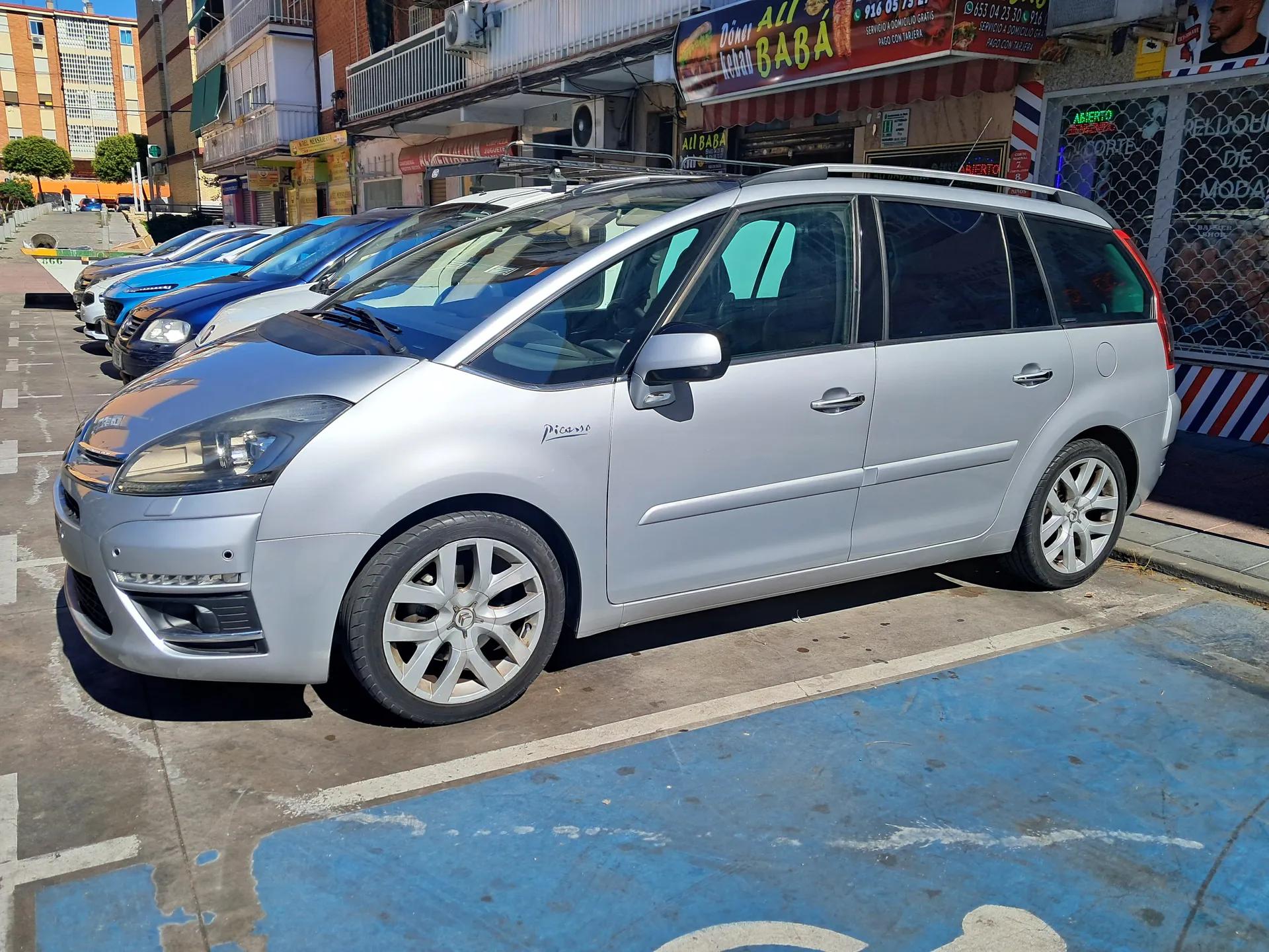 Citroen Grand C4 Picasso 2011 de segunda mano