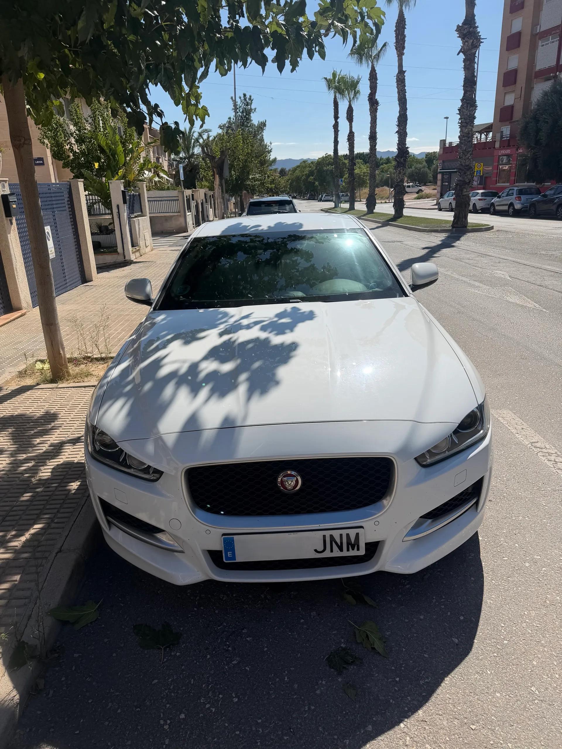 Jaguar XE