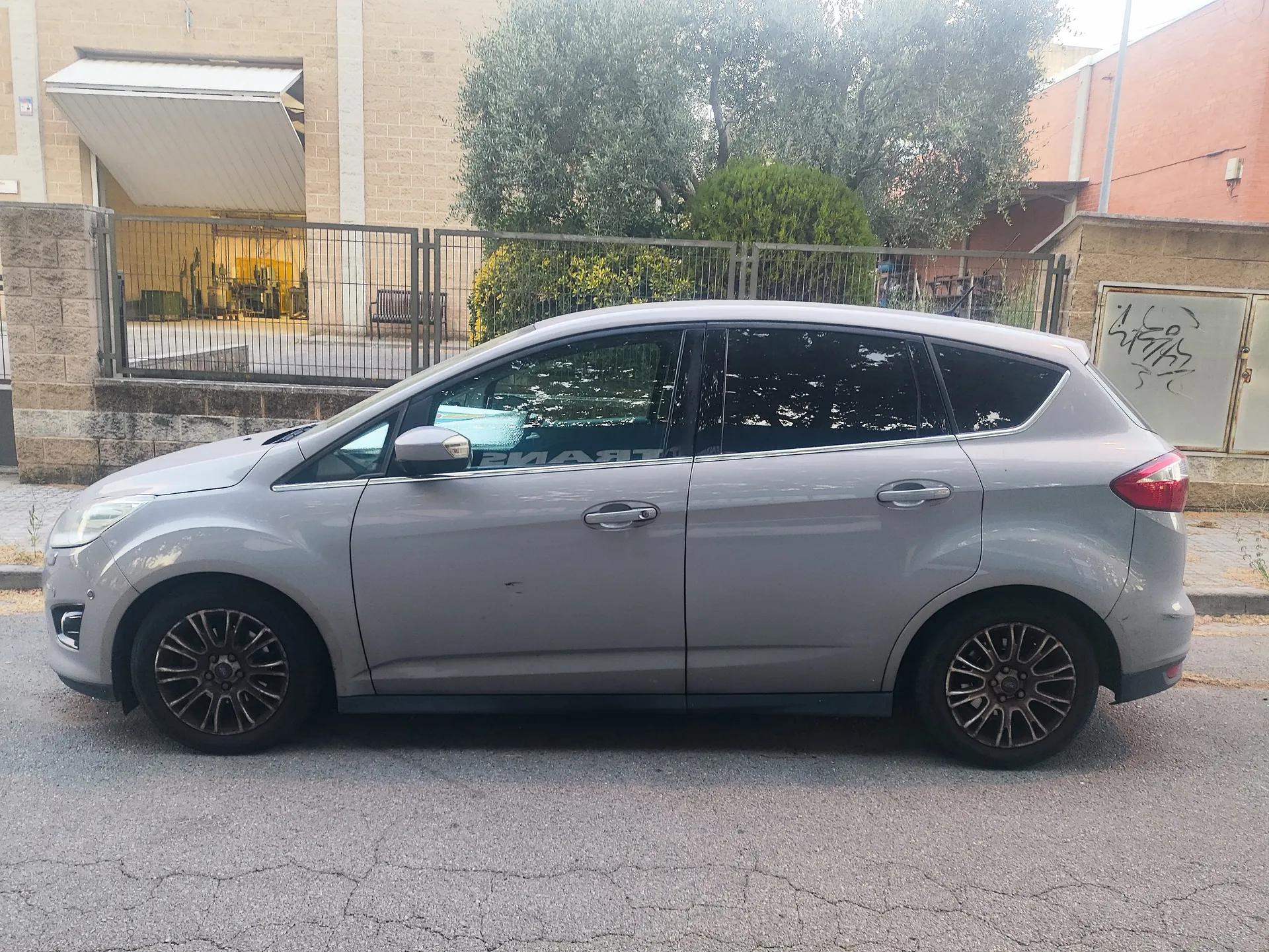 Ford C-Max 2012 de segunda mano